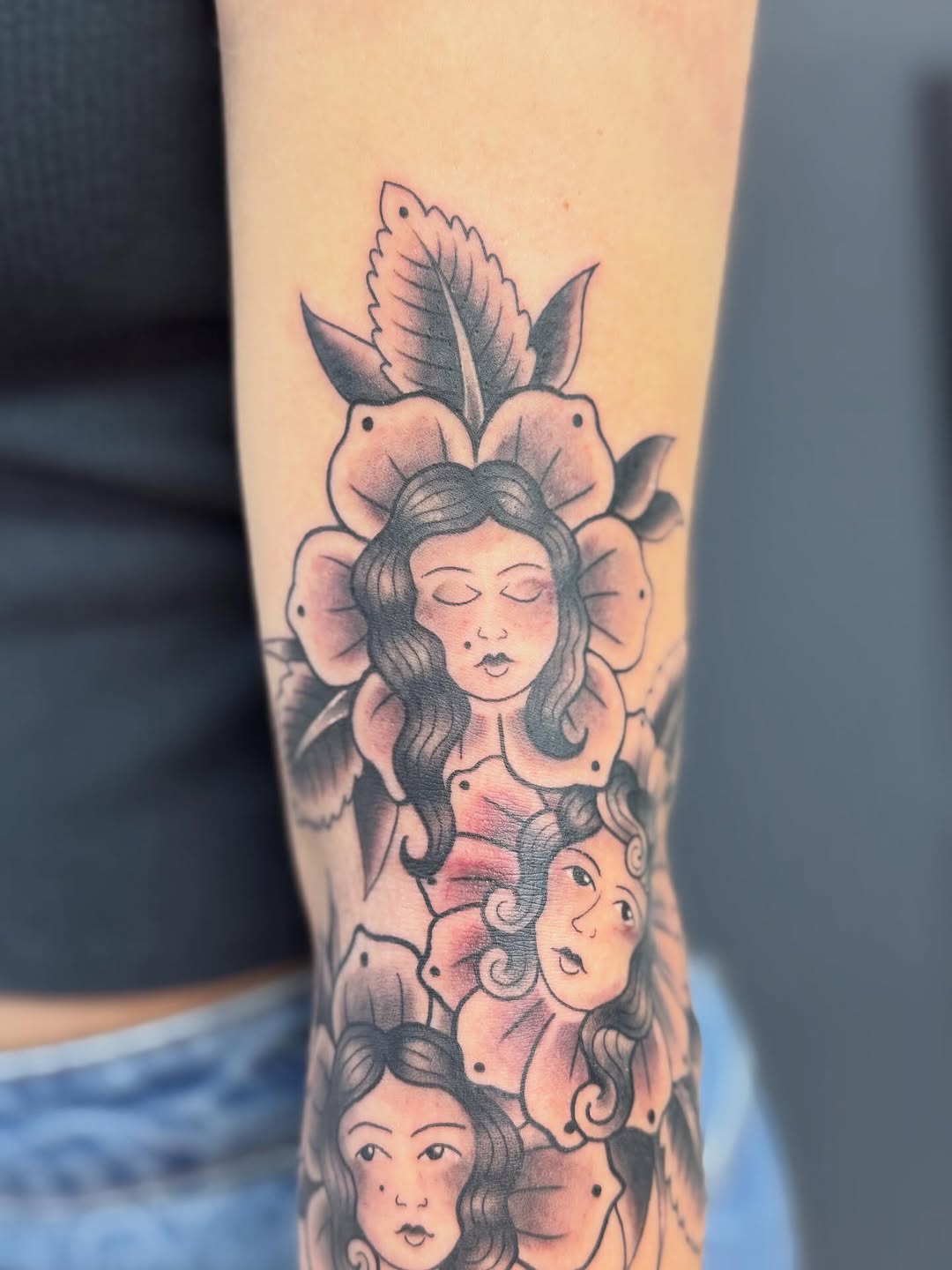Tattoo by @bellalouisetattoo โ neo_traditional