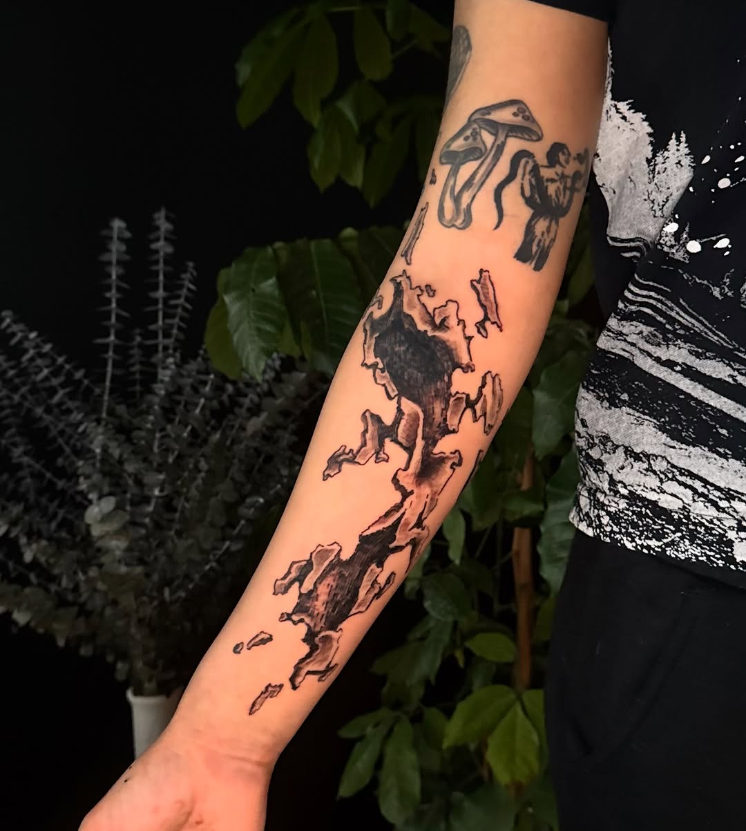 Tattoo by @patternfreak — black_and_grey, illustrative