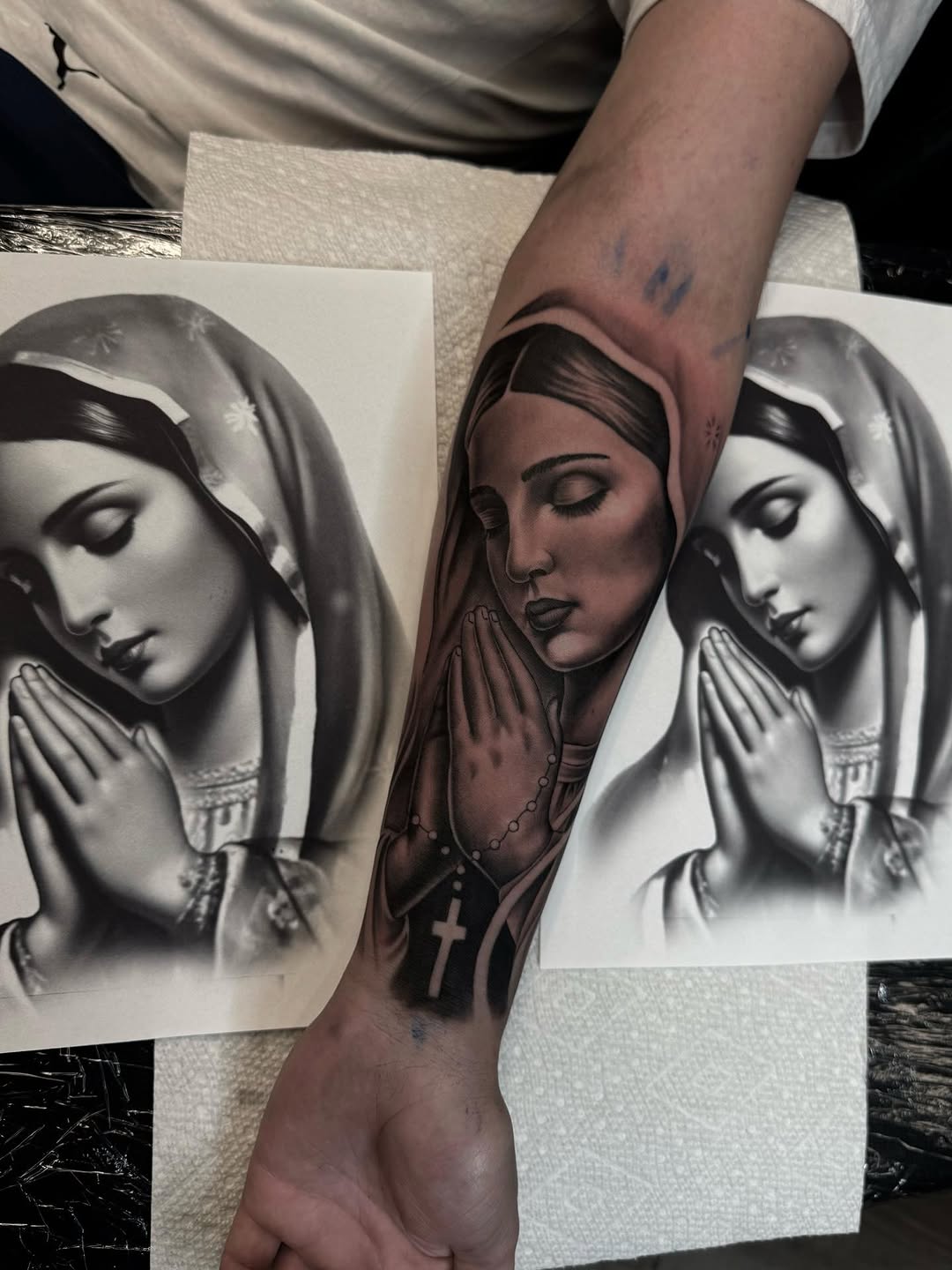 Tattoo by @donhugotattoo โ black_and_grey, realism