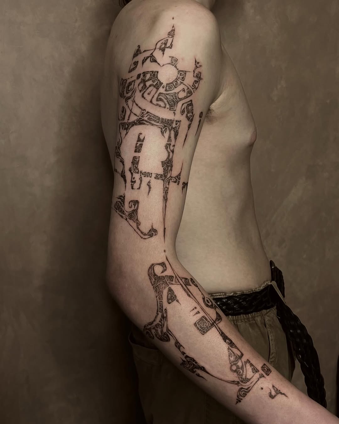 Tattoo by @orbritual โ blackwork, geometric