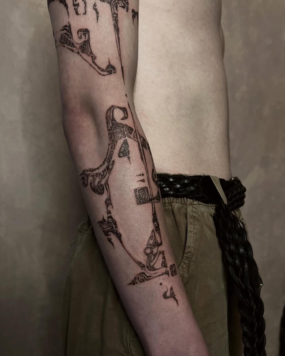 Tattoo by @orbritual โ tribal, blackwork