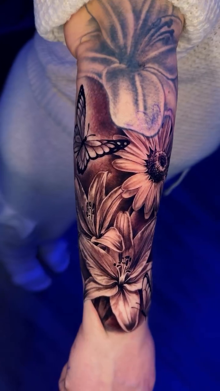 Tattoo by @therealraw_tattoos — black_and_grey, realism