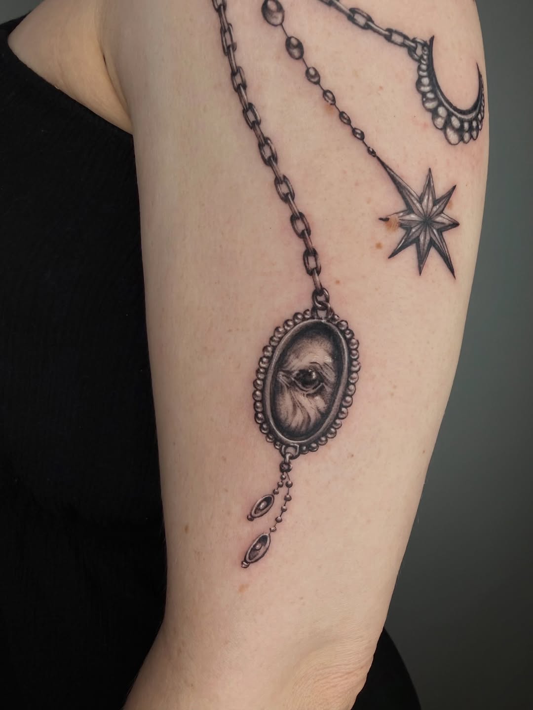 Tattoo by @loorrnn — black_and_grey, realism