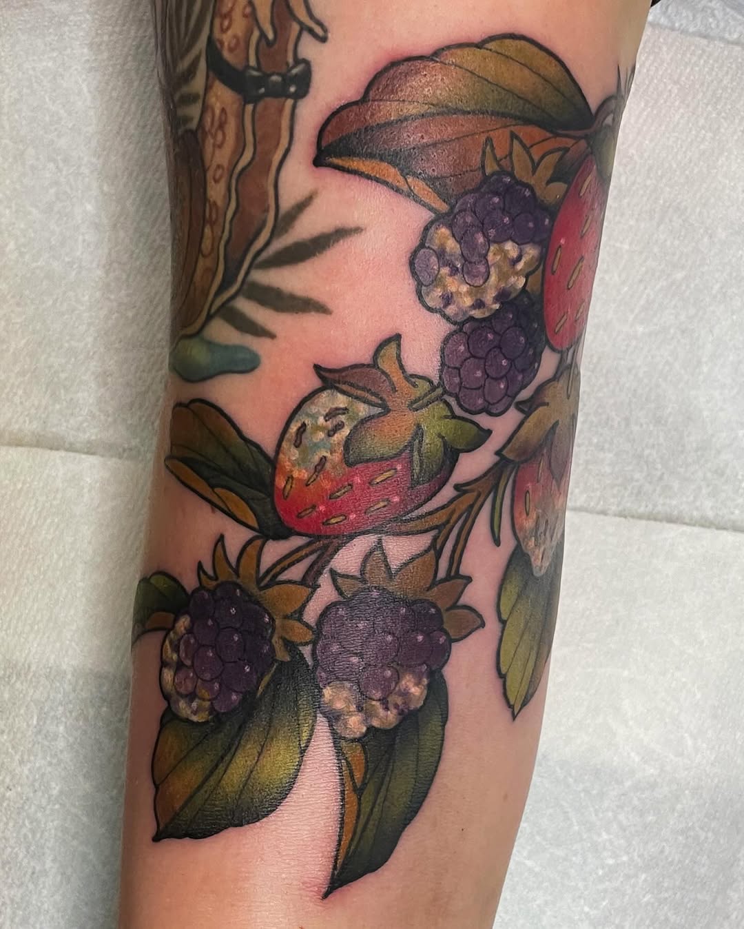 Tattoo by @ismonkah — neo_traditional, realism