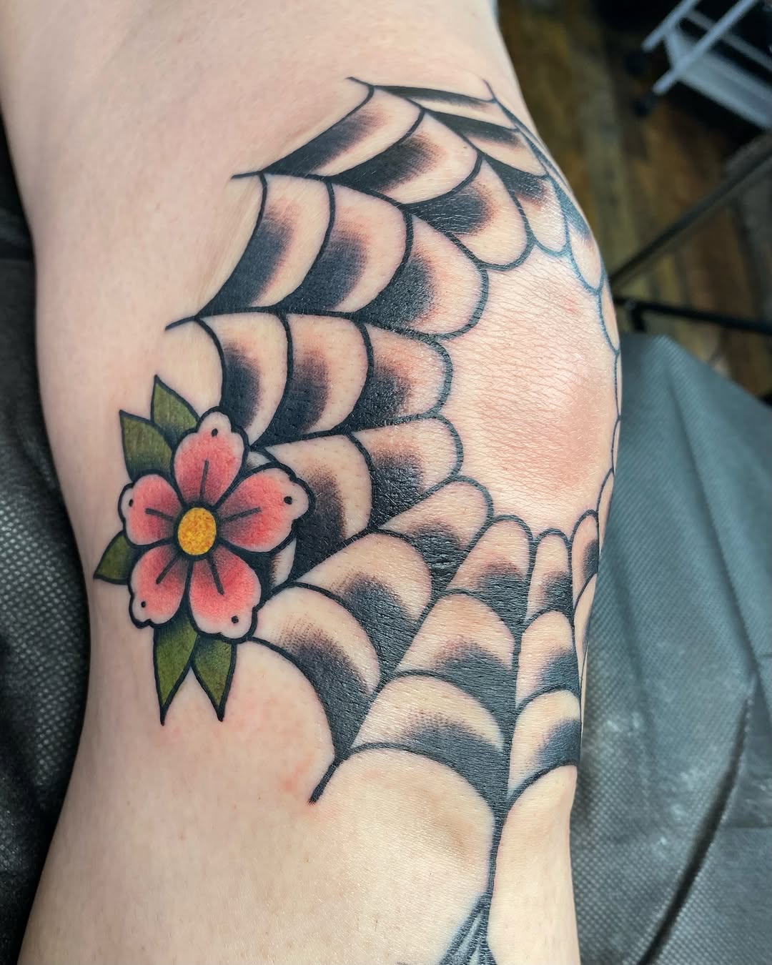 Tattoo by @sarahstabbies — american_traditional