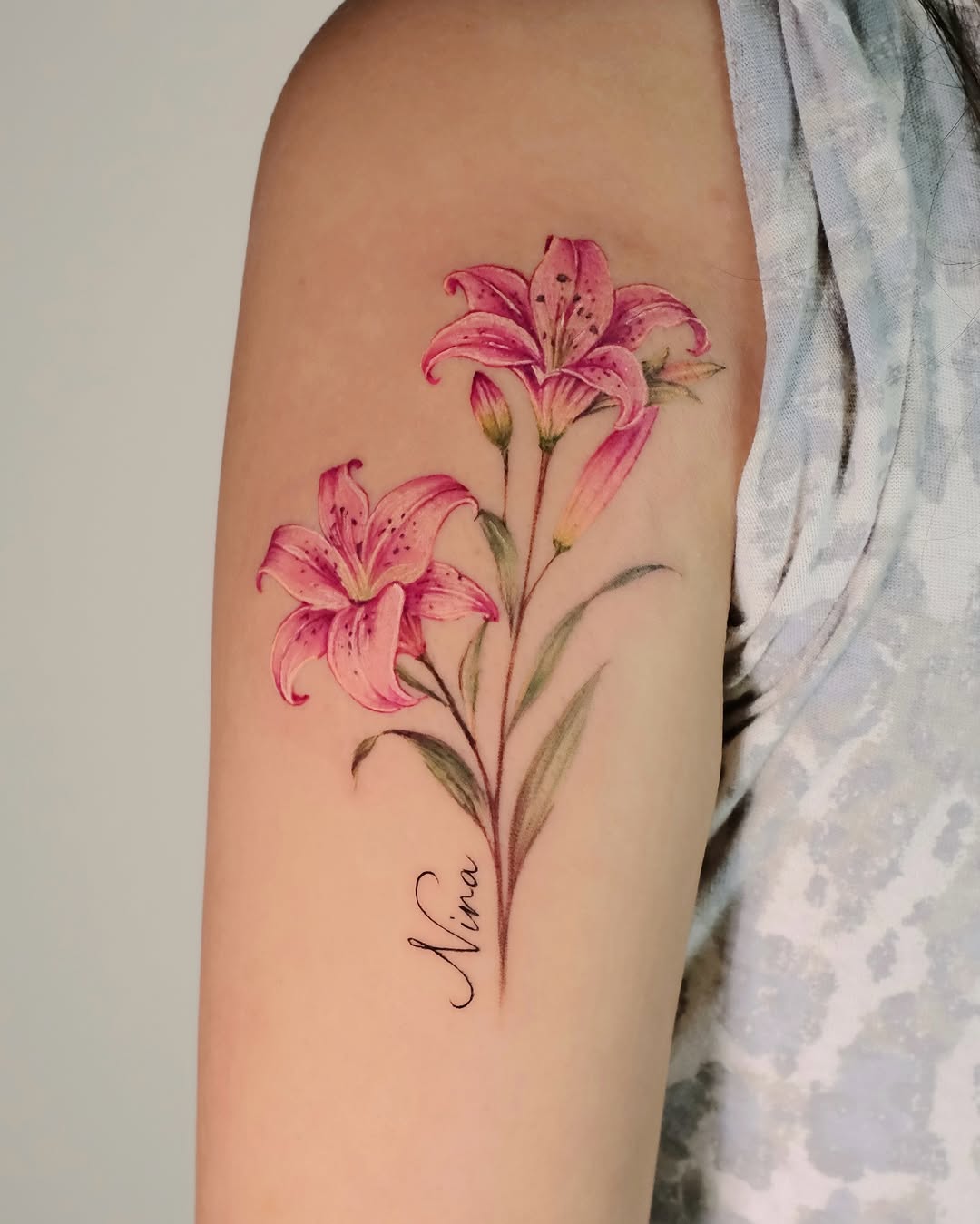 Tattoo by @mika.z.tattoo — realism, fine_line