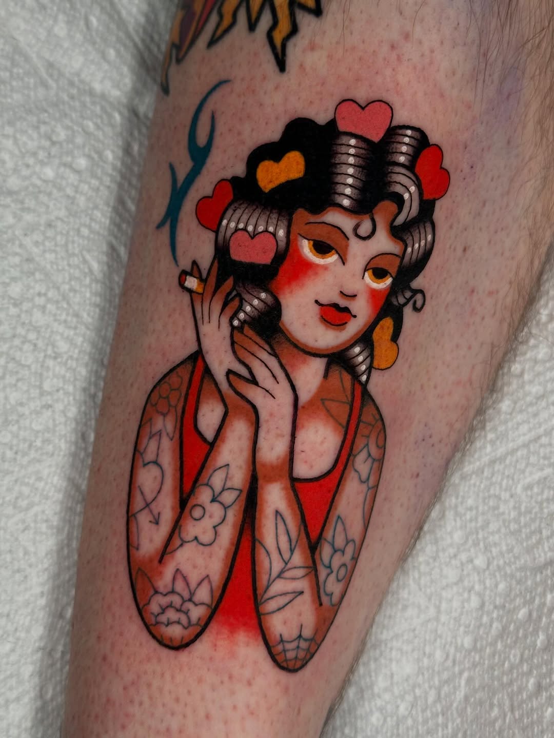 Tattoo by @rugido — american_traditional, illustrative