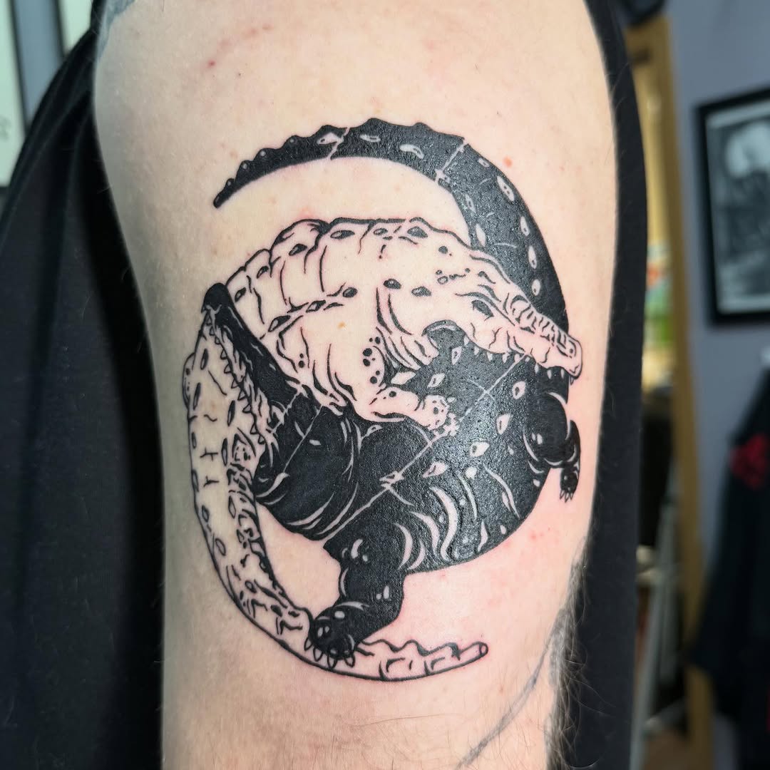 Tattoo by @hunterbeyertattoos — blackwork, illustrative