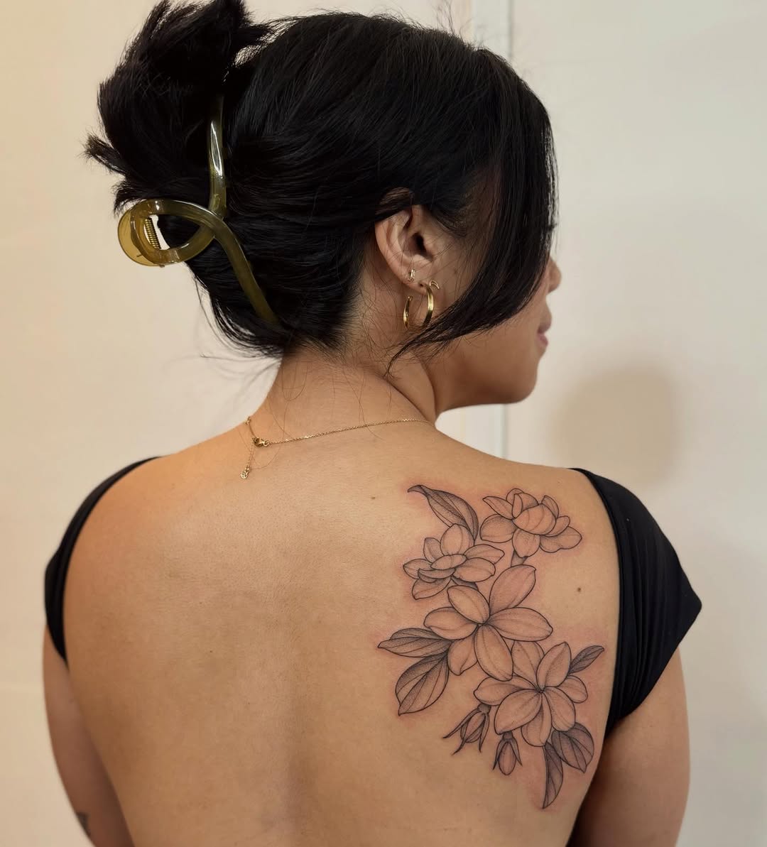 Tattoo by @liannadefleur โ fine_line, black_and_grey