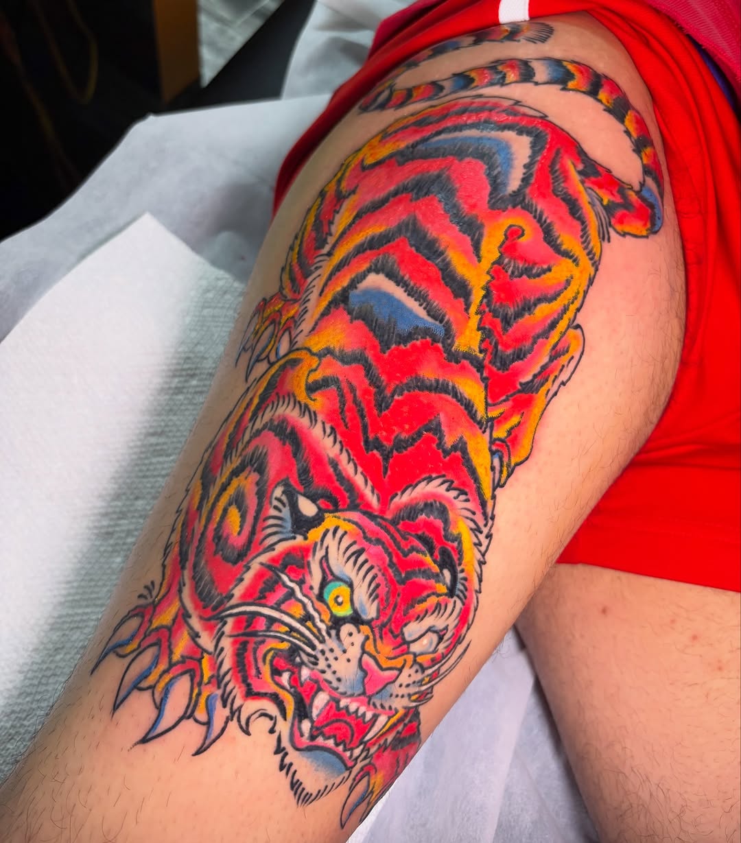 Tattoo by @gabieliatattoo — american_traditional, neo_traditional
