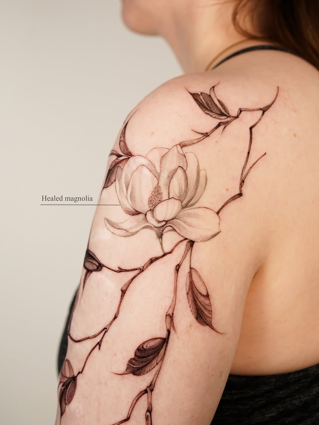 Tattoo by @tinnasole โ fine_line, black_and_grey