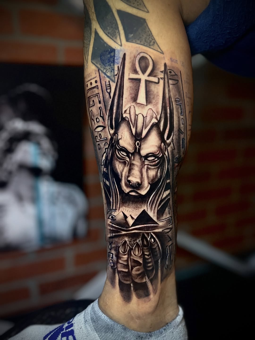 Tattoo by @elcalvo_tatto9 — realism, black_and_grey
