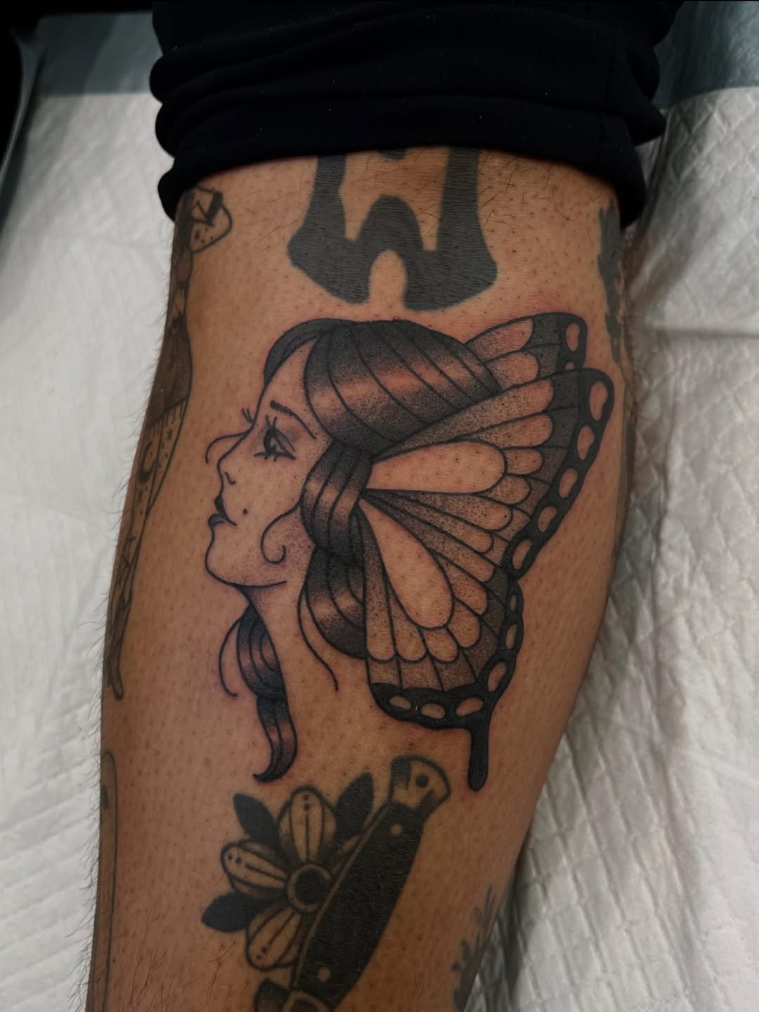Tattoo by @alyssadragetattoo — american_traditional, illustrative
