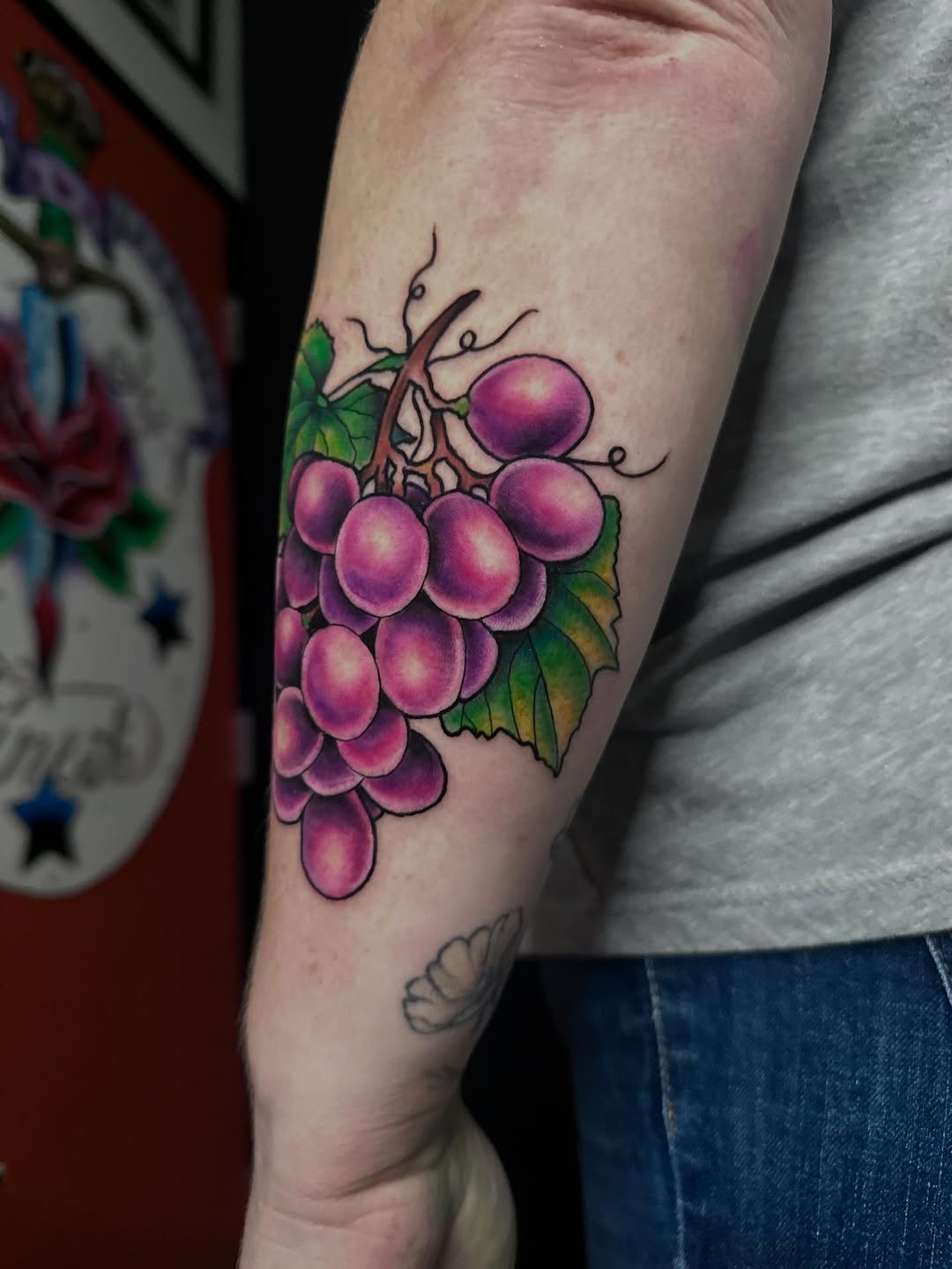 Tattoo by @zoinkx.tattoo — illustrative, realism