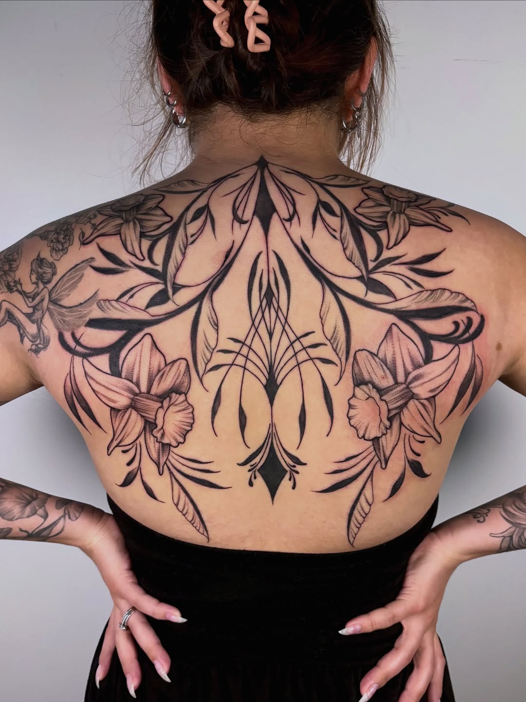 Tattoo by @thora_lorelei — black_and_grey, ornamental