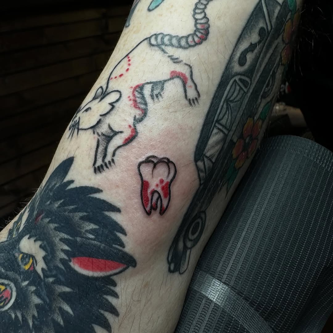 Tattoo by @thirteentatz — american_traditional