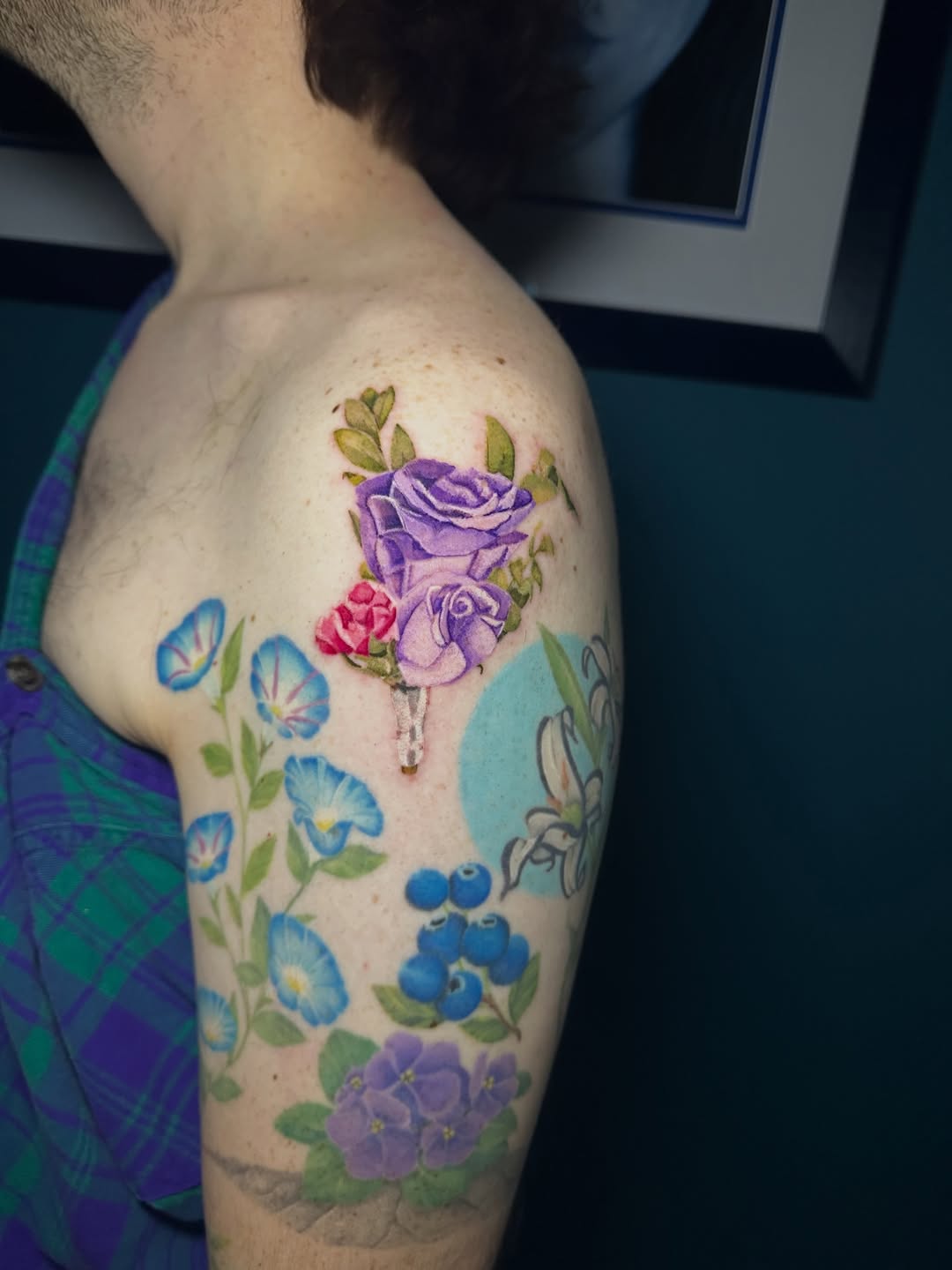 Tattoo by @d.ismailovink — realism, watercolor