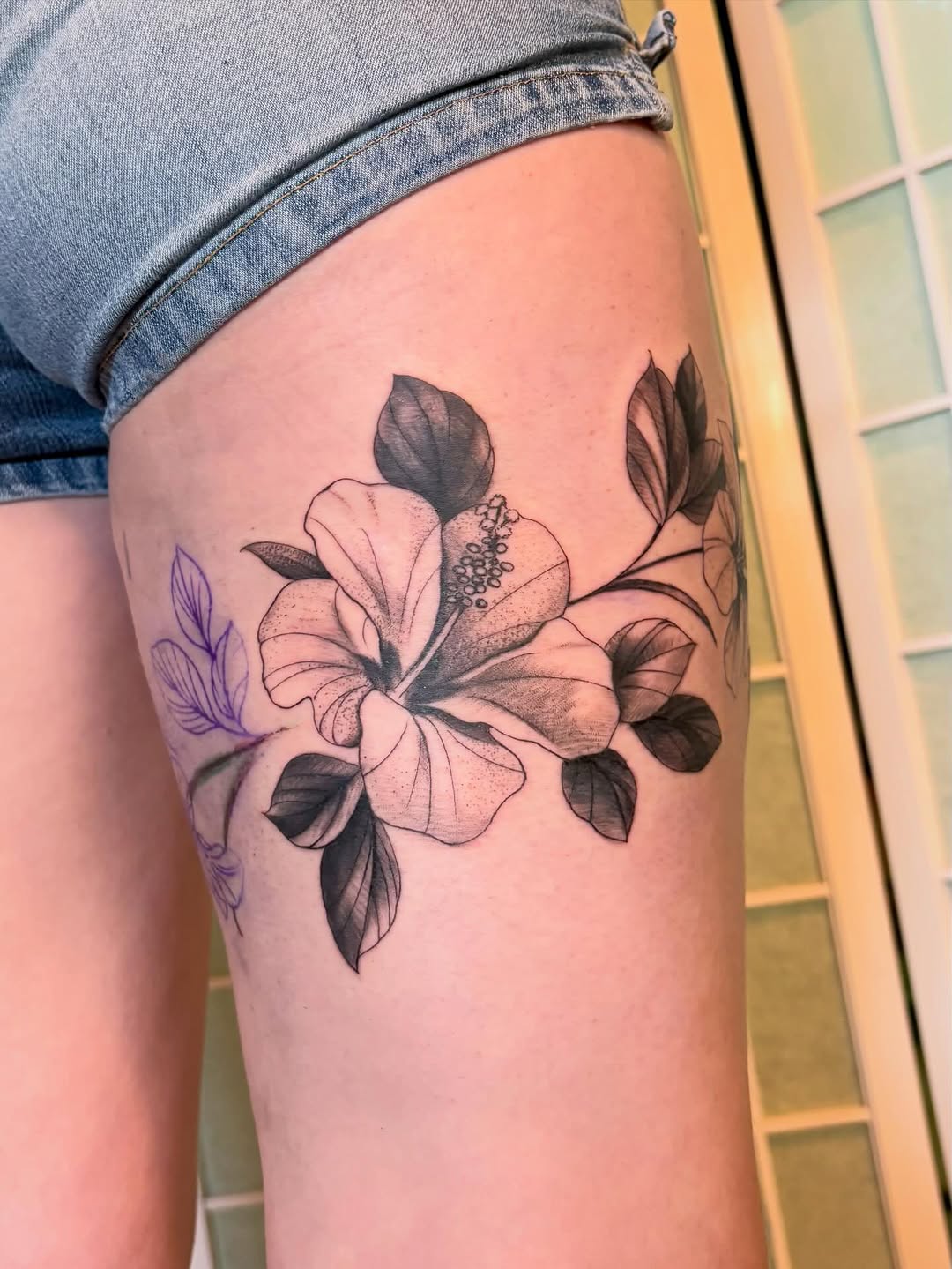 Tattoo by @leahleinani.tattoos — black_and_grey