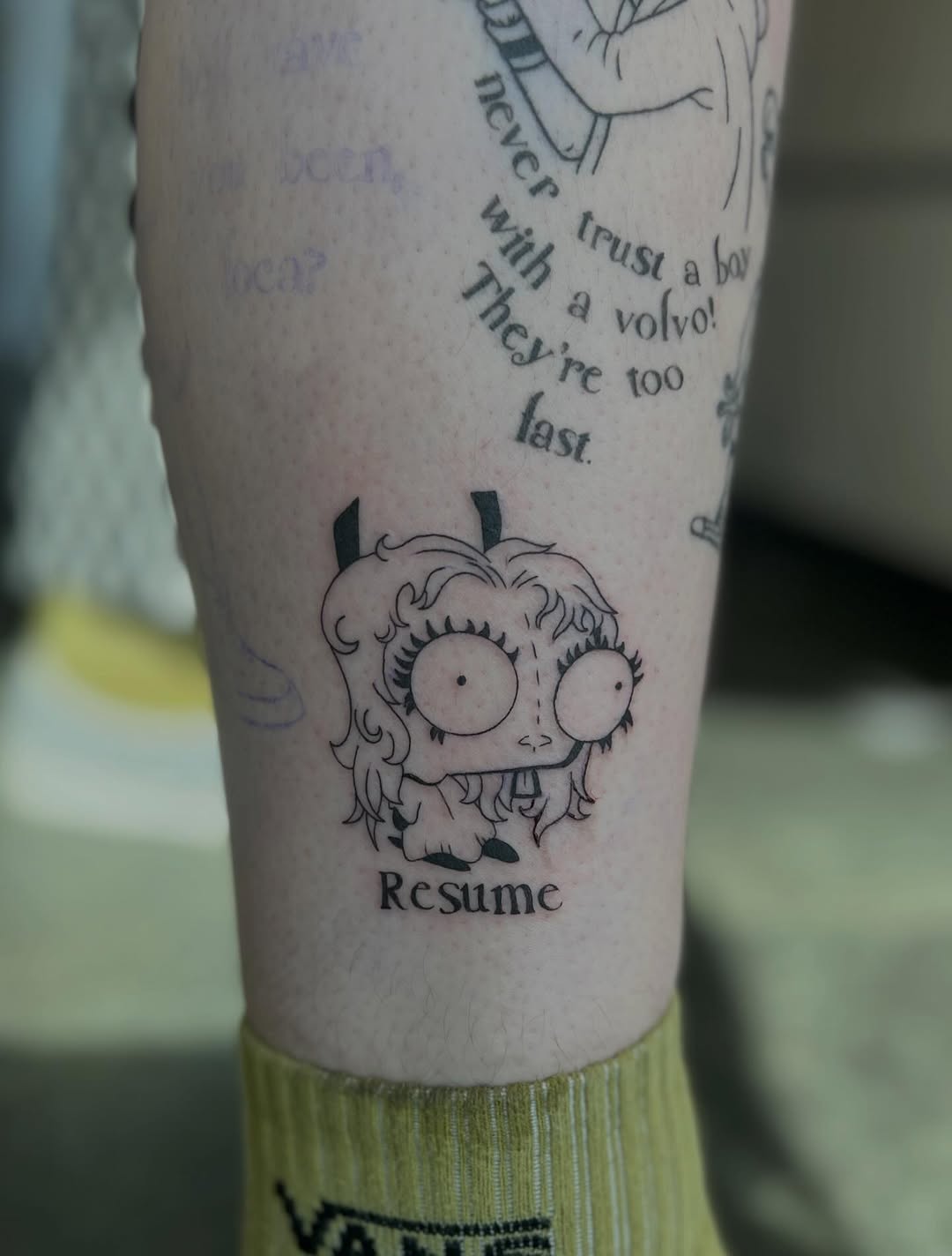 Tattoo by @tattsbykat_ — lettering_script, ignorant