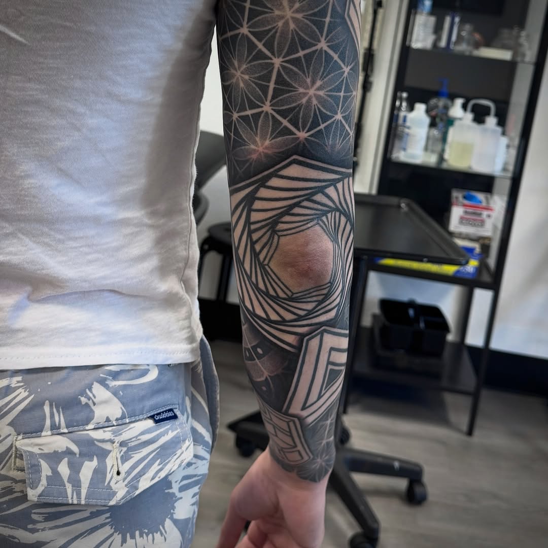 Tattoo by @jc_tats โ geometric, blackwork