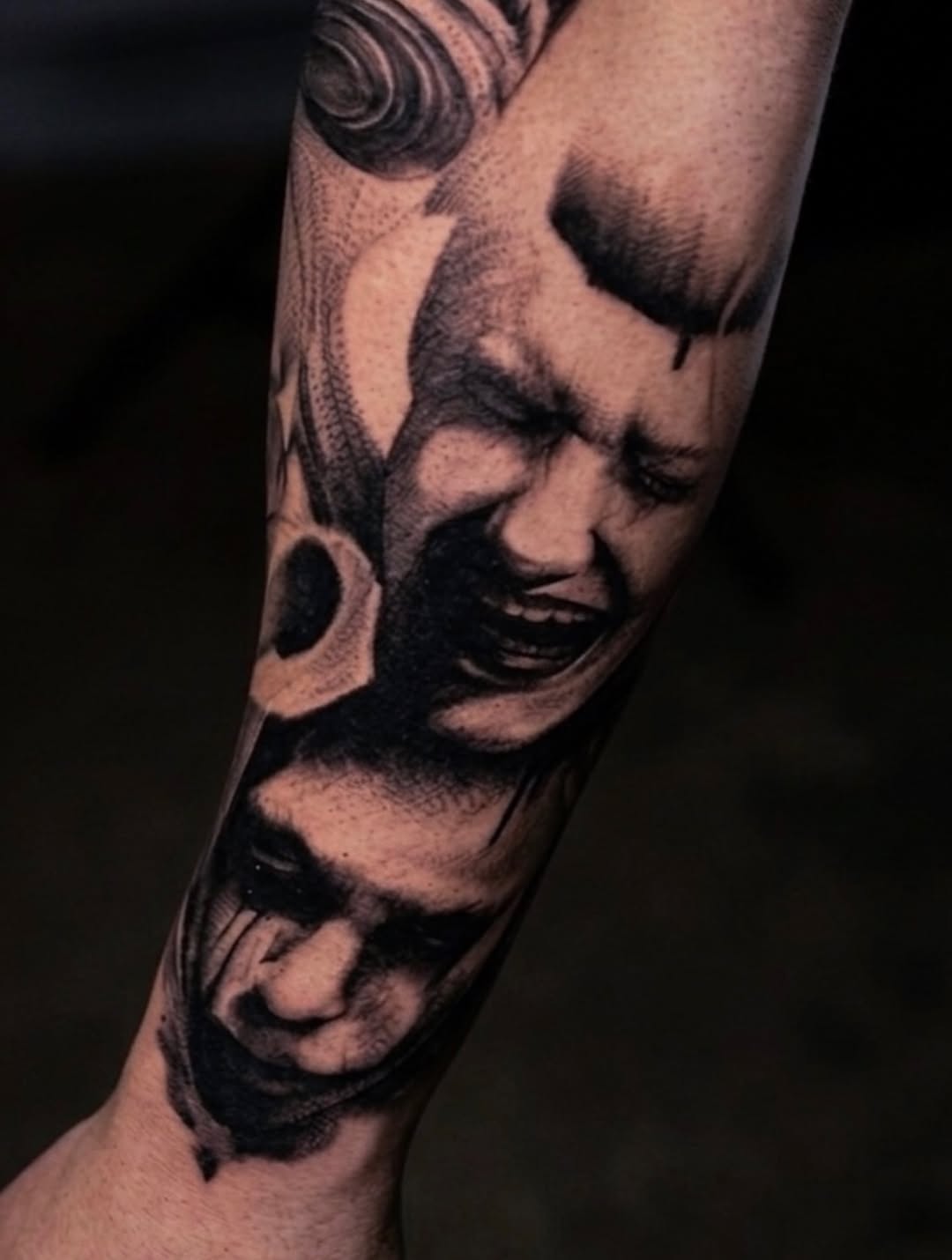Tattoo by @arenwave — realism, black_and_grey