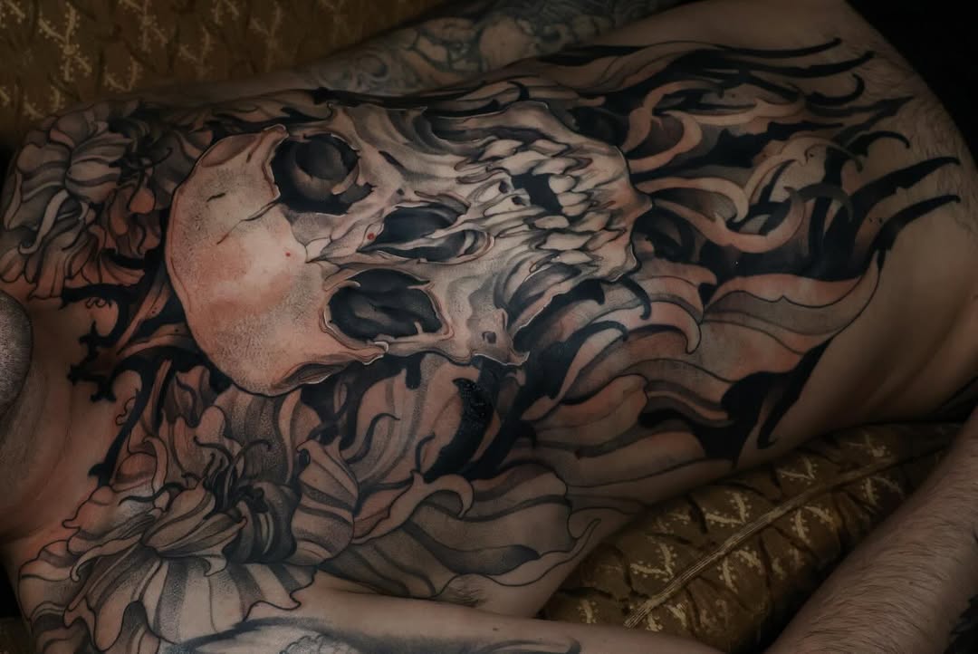Tattoo by @laurmonftattoos β black_and_grey, realism