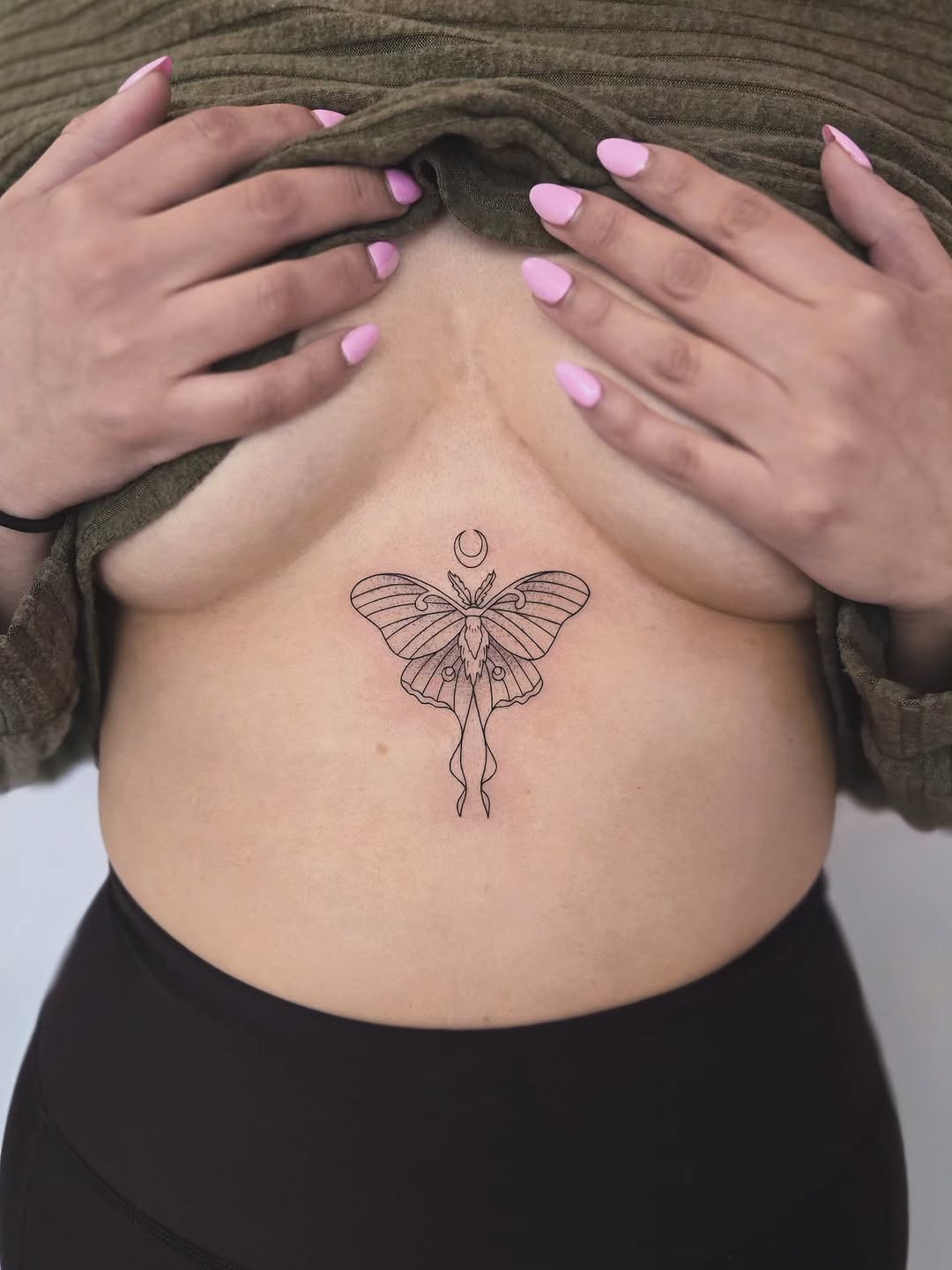 Tattoo by @kirstielewtattoo β fine_line
