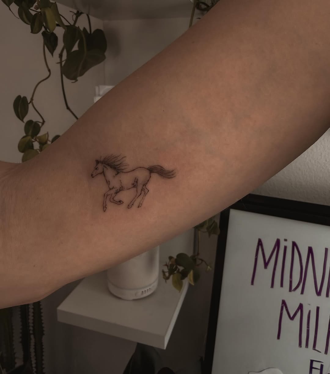 Tattoo by @red_rosalie_ โ fine_line, illustrative