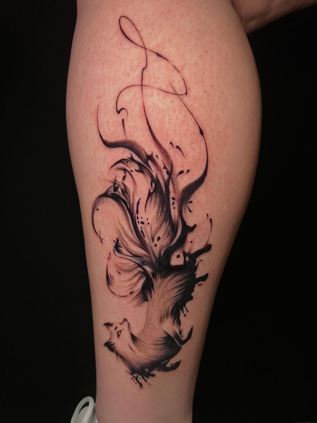 Tattoo by @baungbentattoo_ โ blackwork