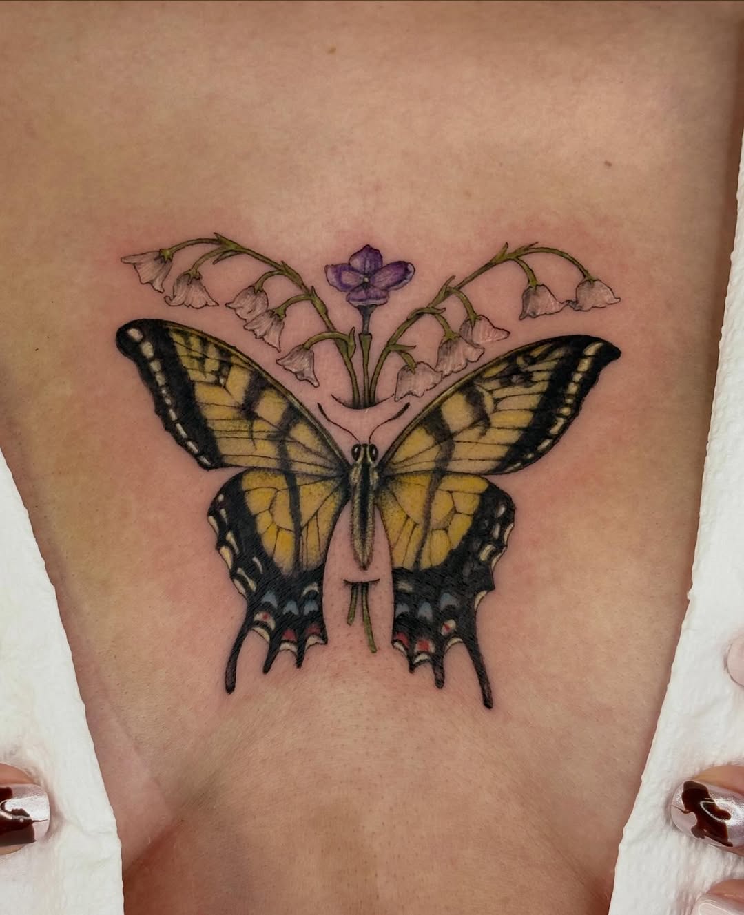 Tattoo by @glisx β realism