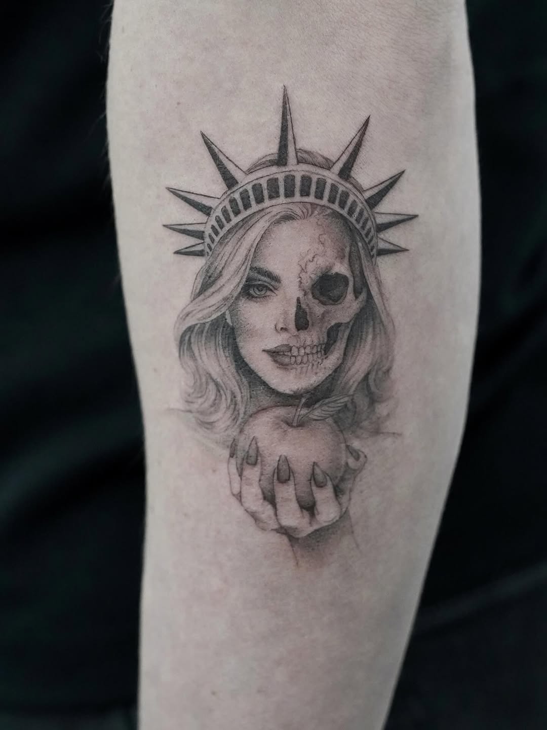 Tattoo by @julsietattoos — realism, dark_realism