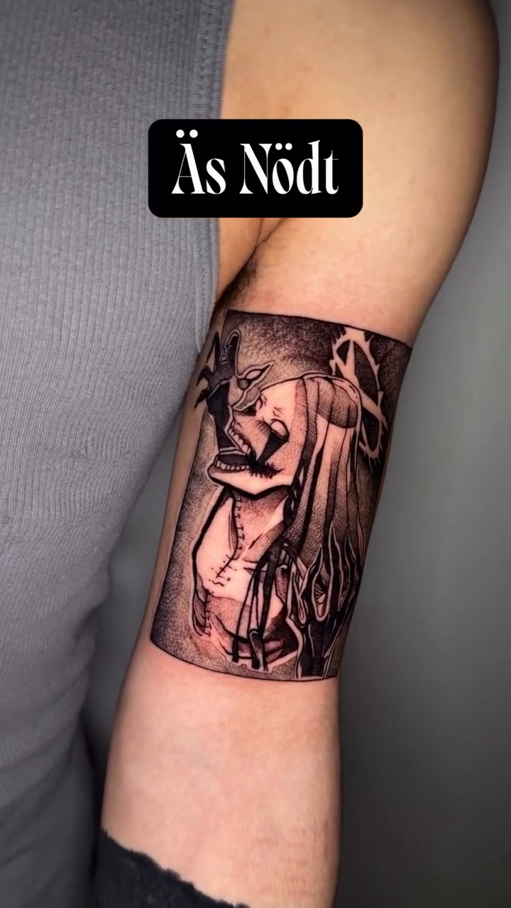 Tattoo by @payasoink402 — black_and_grey, realism