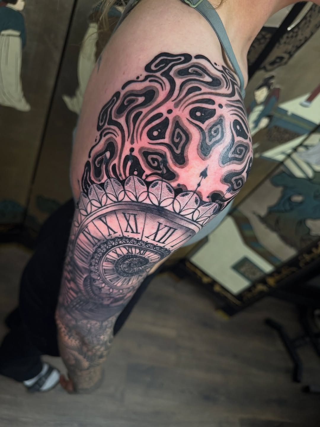 Tattoo by @jaws_the_artist β black_and_grey, geometric