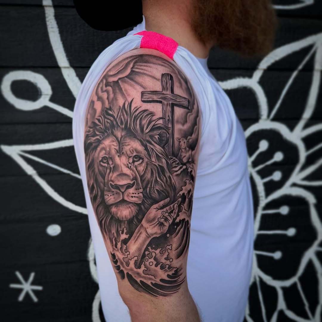 Tattoo by @mindy_fach_tattoo — realism, black_and_grey
