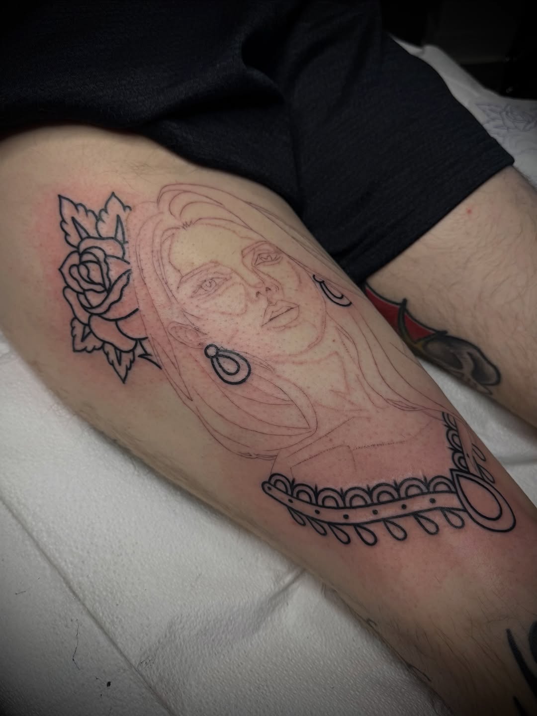Tattoo by @blvck.trad — american_traditional