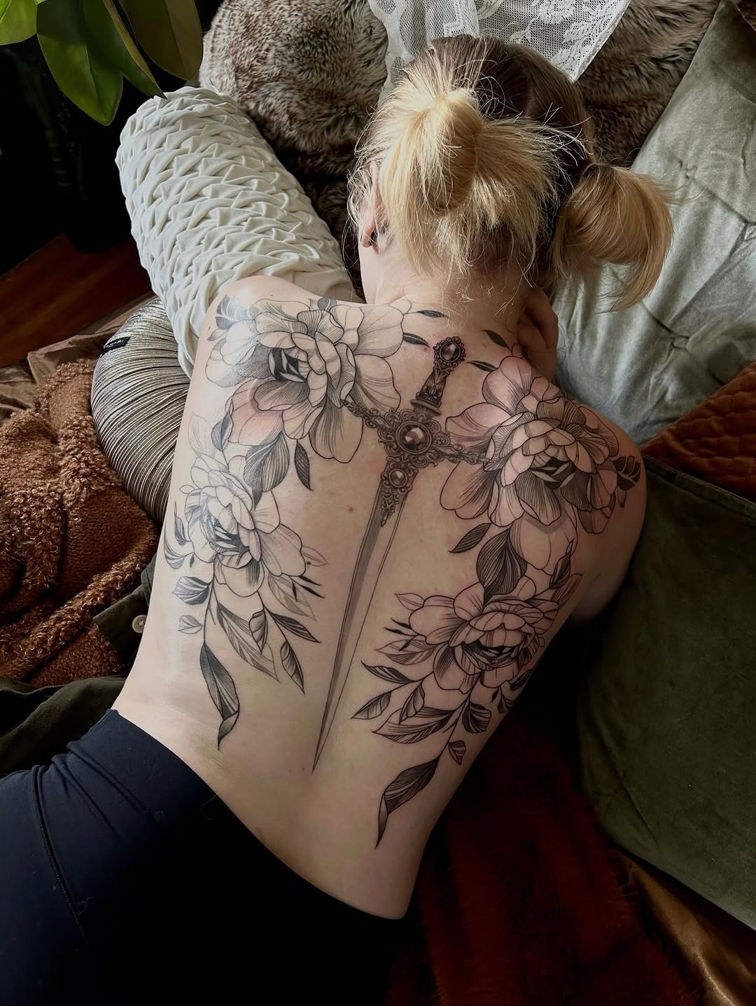 Tattoo by @khloztatz β fine_line, black_and_grey