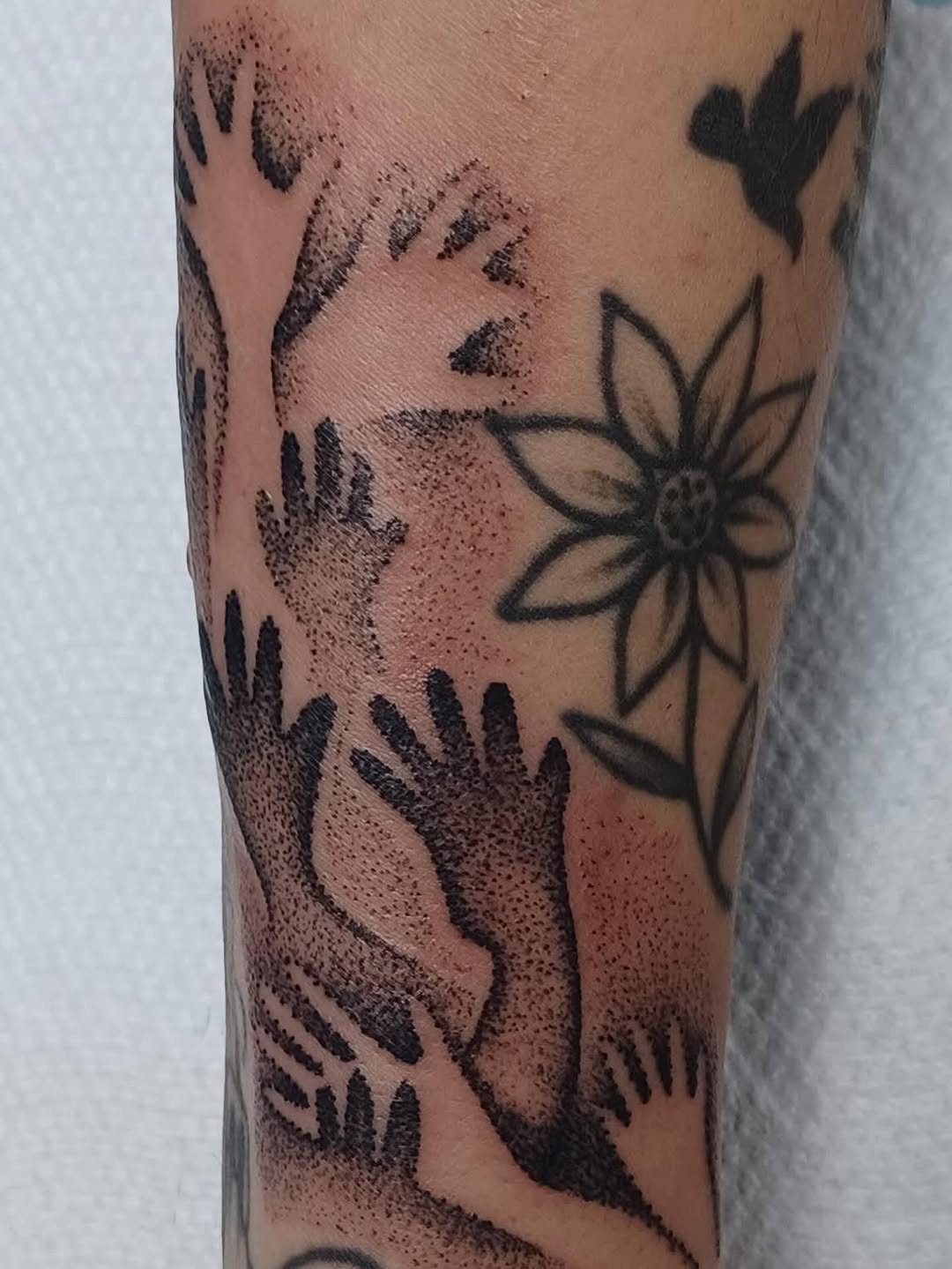 Tattoo by @stabinks — dotwork