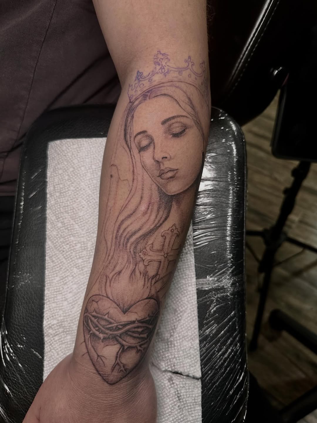Tattoo by @sherllytattoos_ โ realism, black_and_grey