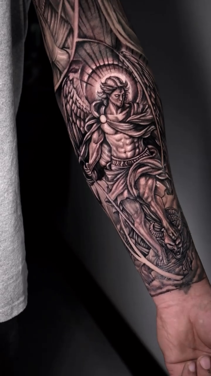 Tattoo by @eriktats13 โ realism, black_and_grey