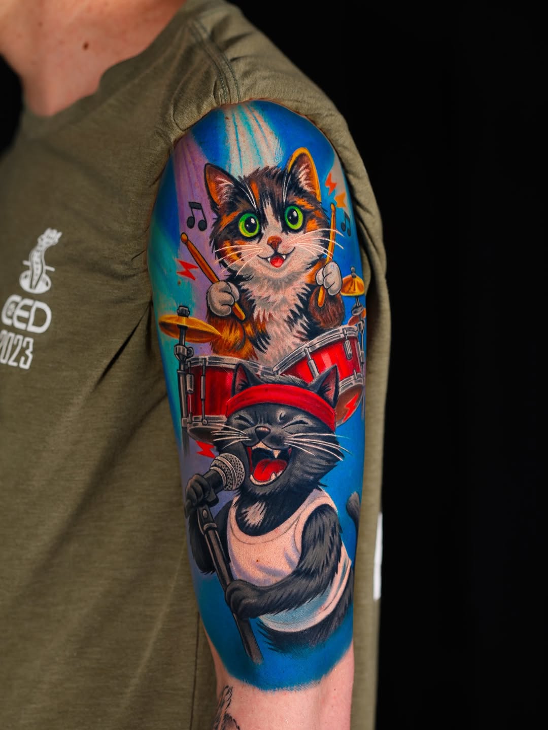 Tattoo by @serdarbolukbasi.ink — new_school