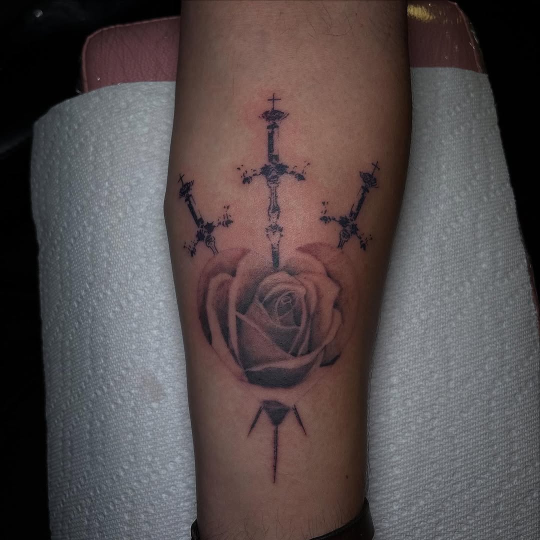 Tattoo by @tattoosbyehay โ black_and_grey
