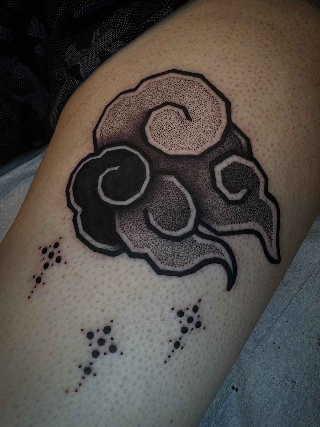 Tattoo by @symmetrychaos — blackwork, dotwork