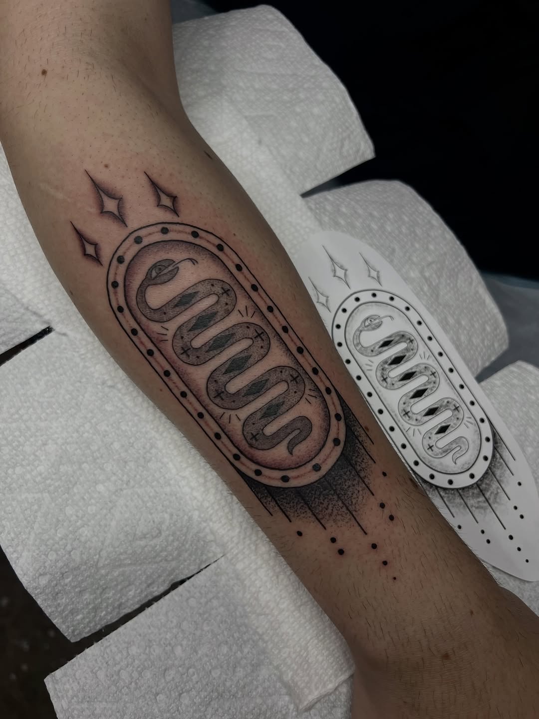 Tattoo by @rachktattoo — black_and_grey, geometric