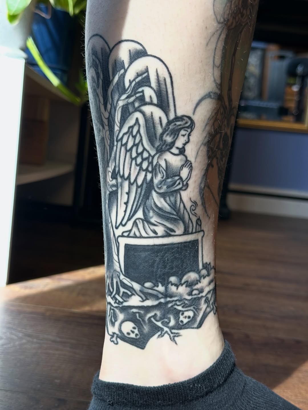 Tattoo by @terminatrixx — black_and_grey, dark_realism