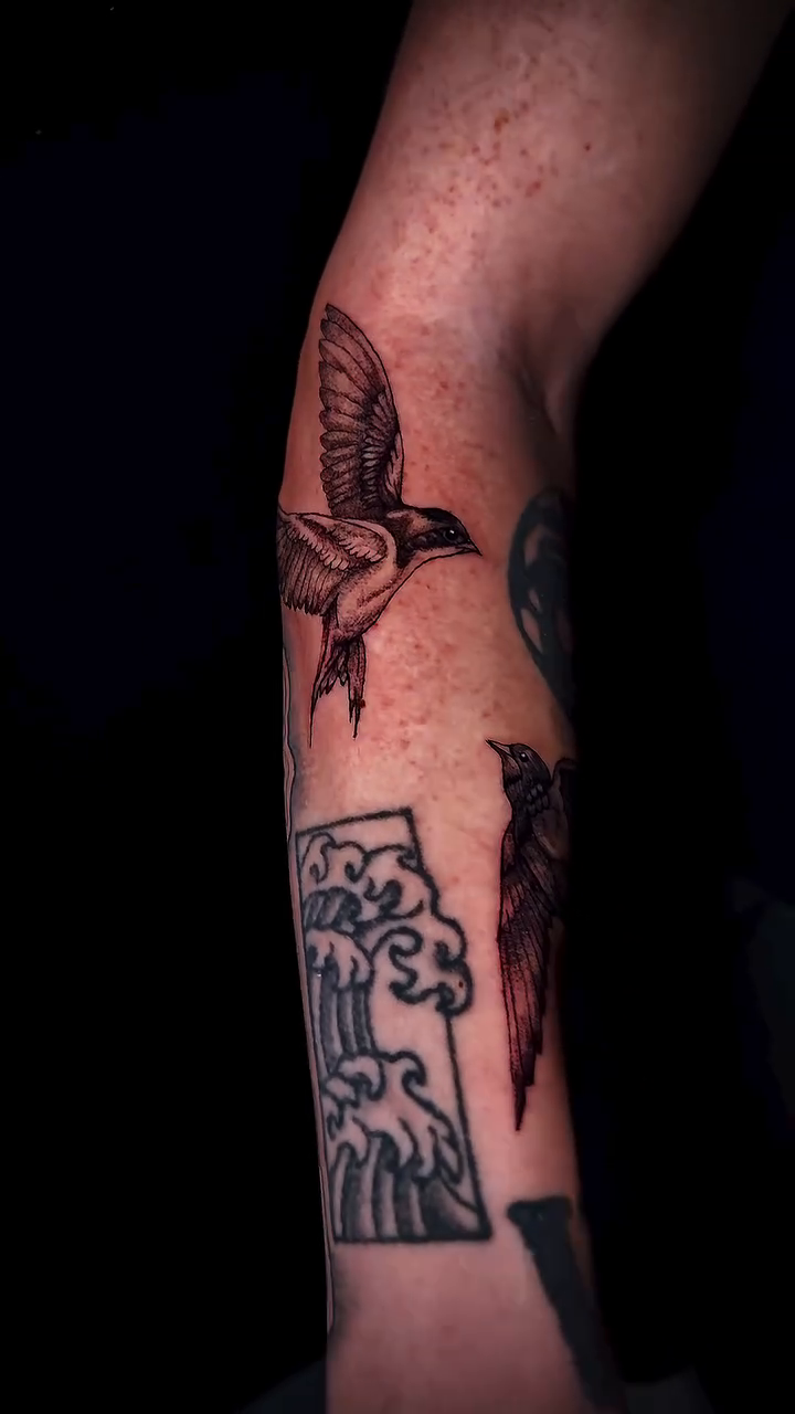 Tattoo by @jesc.ink — fine_line, black_and_grey
