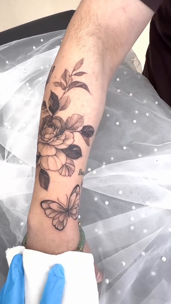 Tattoo by @newrootink_studio — fine_line, black_and_grey