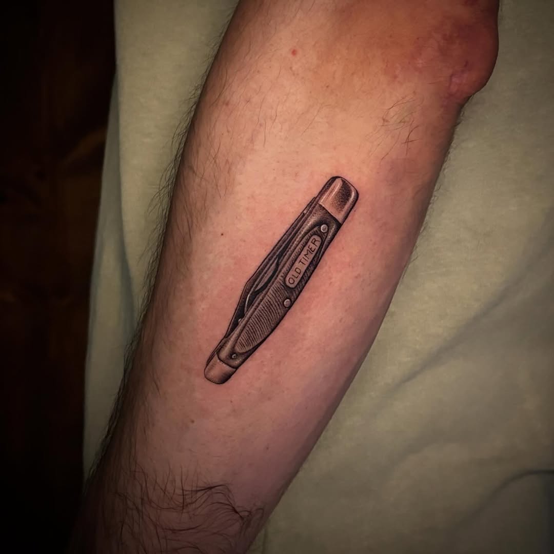 Tattoo by @leeranco_tattoos โ realism, black_and_grey