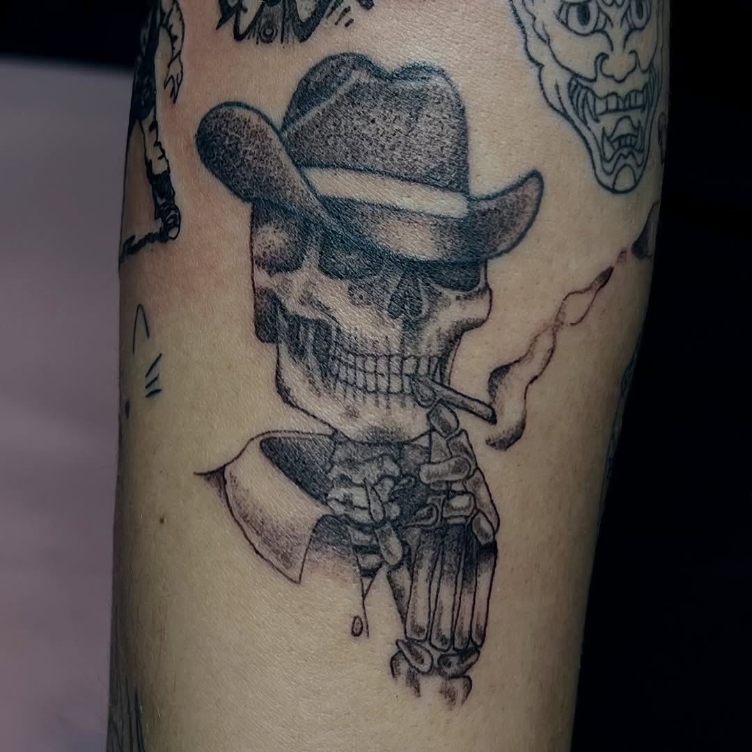 Tattoo by @quite_oddish โ black_and_grey
