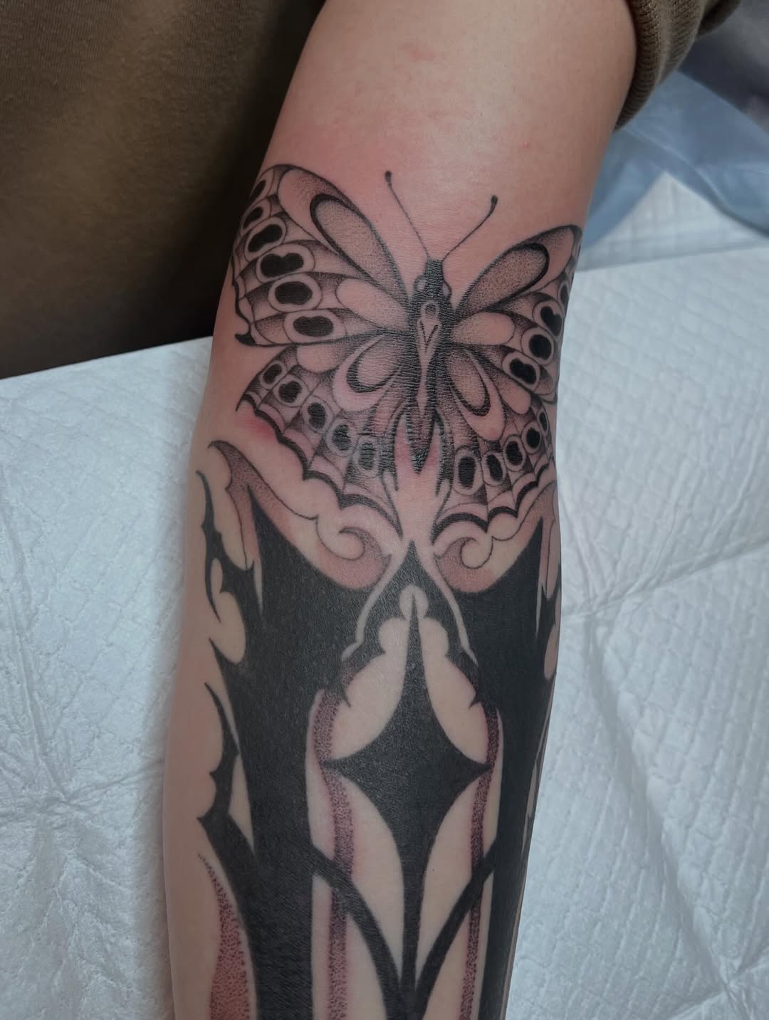 Tattoo by @kay.inkss — blackwork, dotwork