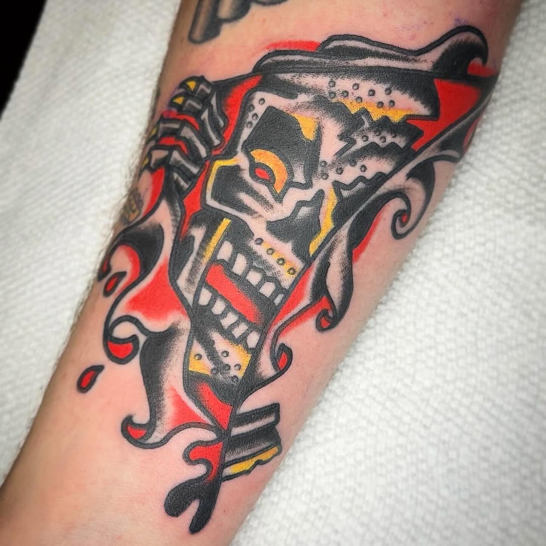 Tattoo by @ross_ians_tattoo — american_traditional